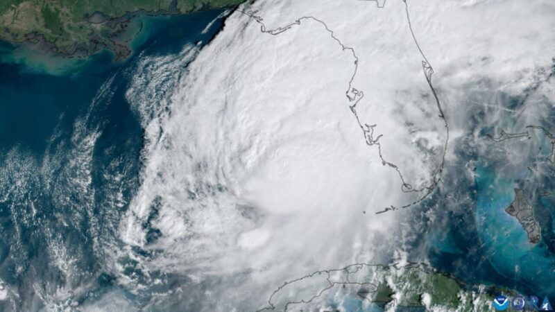Satellite image of a hurricane crossing the Gulf of Mexico